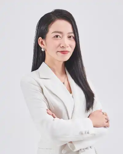 Miley Phượng Nguyễn